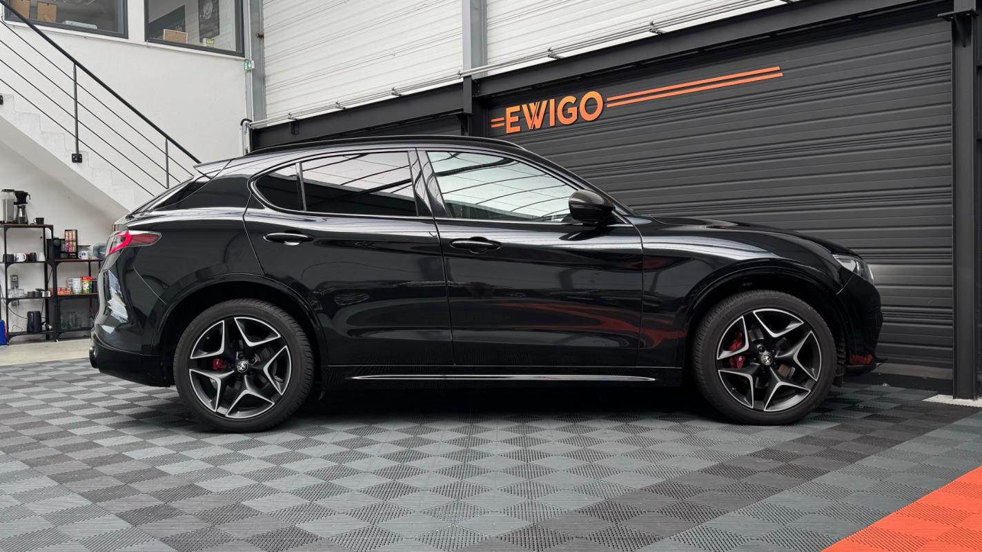 Alfa Romeo Stelvio - 2.2 D 210 EXECUTIVE Q4 BVA
