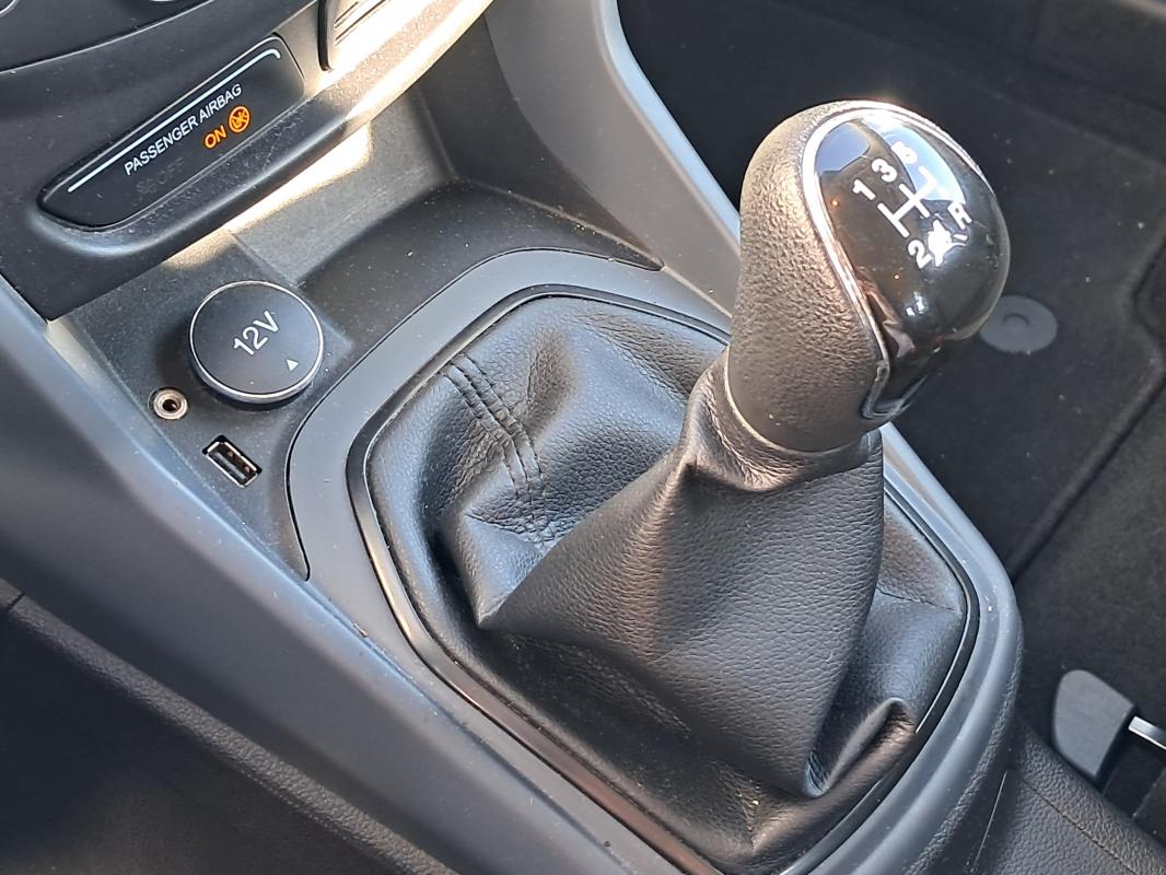Ford B-Max - 1.4 90 AMBIENTE